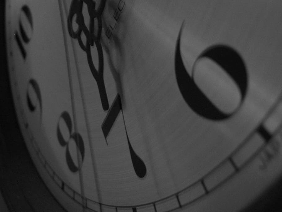 clock, time, macro, hour, minute, black, white, number, close-up HD wallpaper