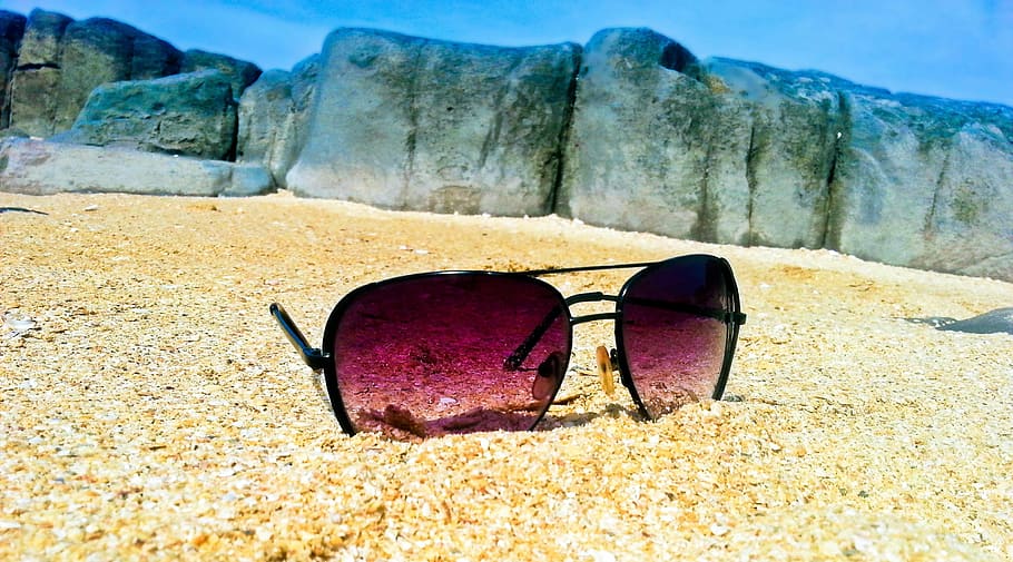 photo of sunglasses on seashore, beach, outdoors, rocks, sand HD wallpaper