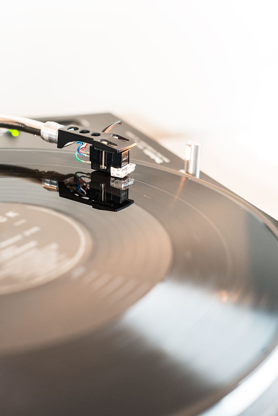 turntable, vinyl, record player, analog, celebrate, dj, technology HD wallpaper