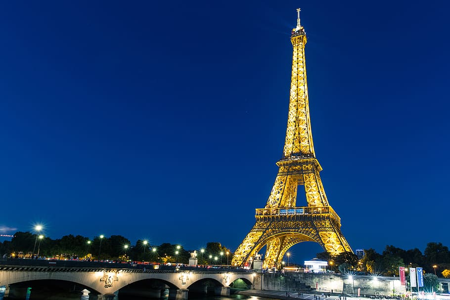 Wide angle night-time shot featuring the iconic Eiffel Tower in Central Paris, France. Image captured with a Canon 6D, HD wallpaper