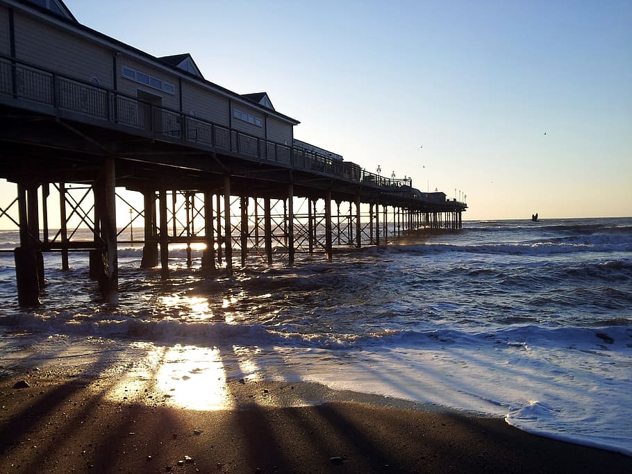teignmouth, pier, beach, uk, english, england, devon, sea, town HD wallpaper
