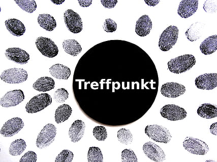 black background with treffpunkts text overlay, fingerprint HD wallpaper