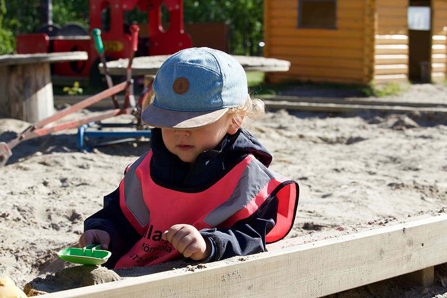 Sandbox, Child, Nursery, boy, pushover, childhood, play in the sand HD wallpaper