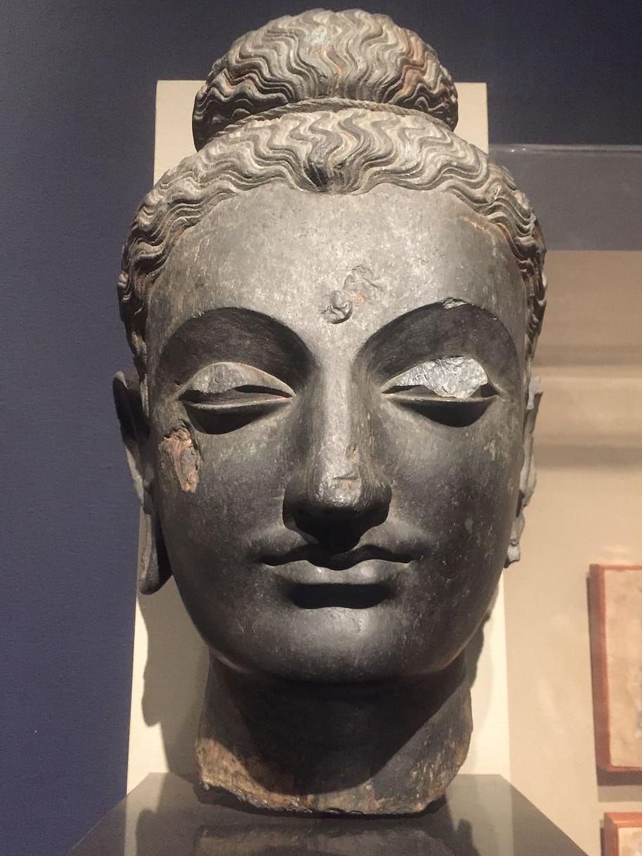 museum, statue, sculpture, stone, ancient, head, buddha, face HD wallpaper