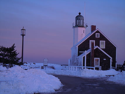 house beside street during winter season, lighthouse, snow HD wallpaper