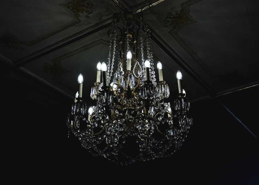 lighted crystal uplight chandelier, clear uplight chandelier, HD wallpaper