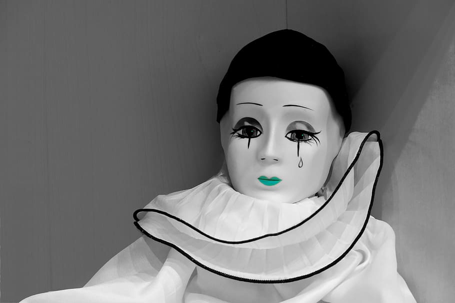 HD wallpaper: clown plush toy, porcelain figurine, portrait, sad clown,  indoors | Wallpaper Flare