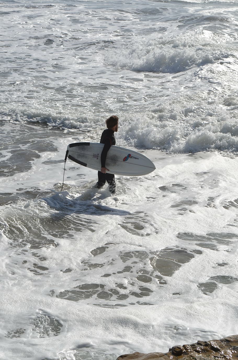 surfer, beach, holiday, ocean, vacation, sea, board, adult HD wallpaper