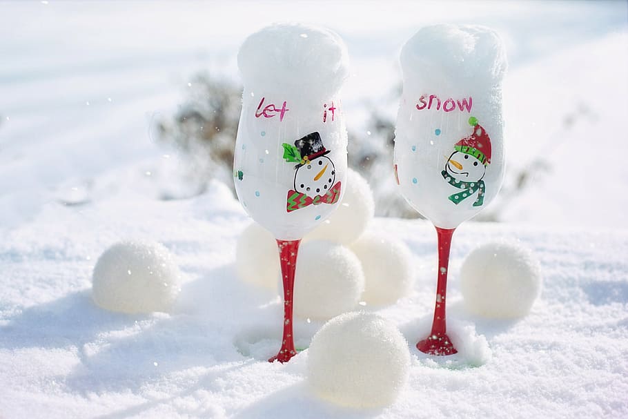 two clear wine glass with snows, winter, goblets, snowballs HD wallpaper