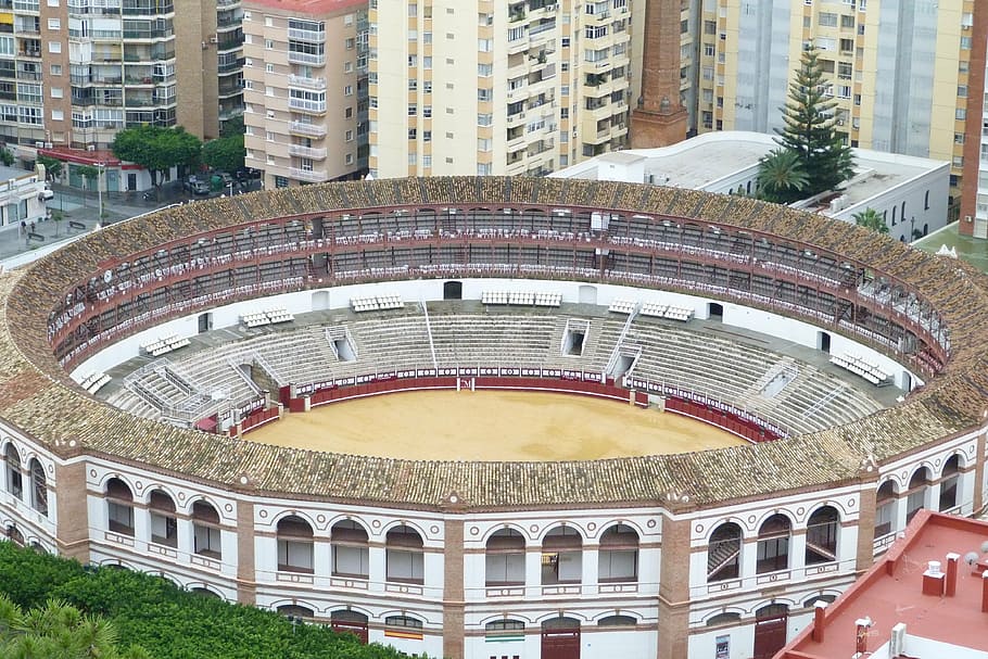 HD wallpaper: arenas, malaga, feria, architecture, built structure ...