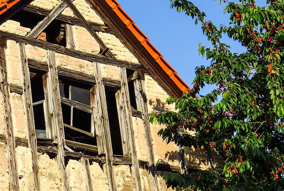 home, facade, truss, window, old, renovation, wood truss, nostalgia HD wallpaper