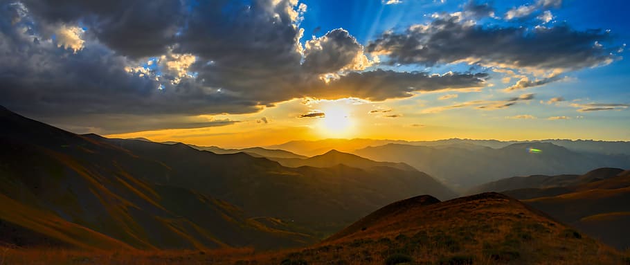 mountain under white clouds during golden hour, Solar, Sunset, HD wallpaper