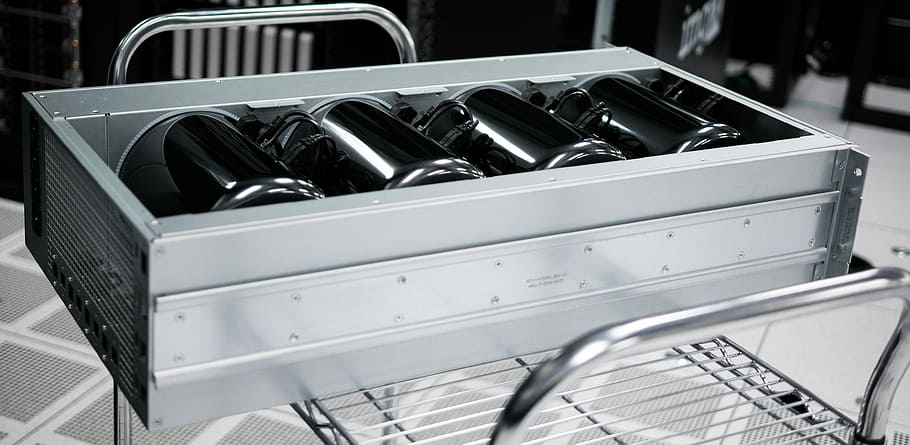 grayscale photography of rectangular gray case on wire rack, gray stainless steel on shelf HD wallpaper