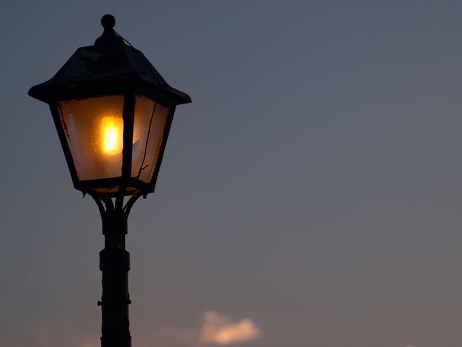 black post lamp, lamppost, lantern, lighting, street, city HD wallpaper