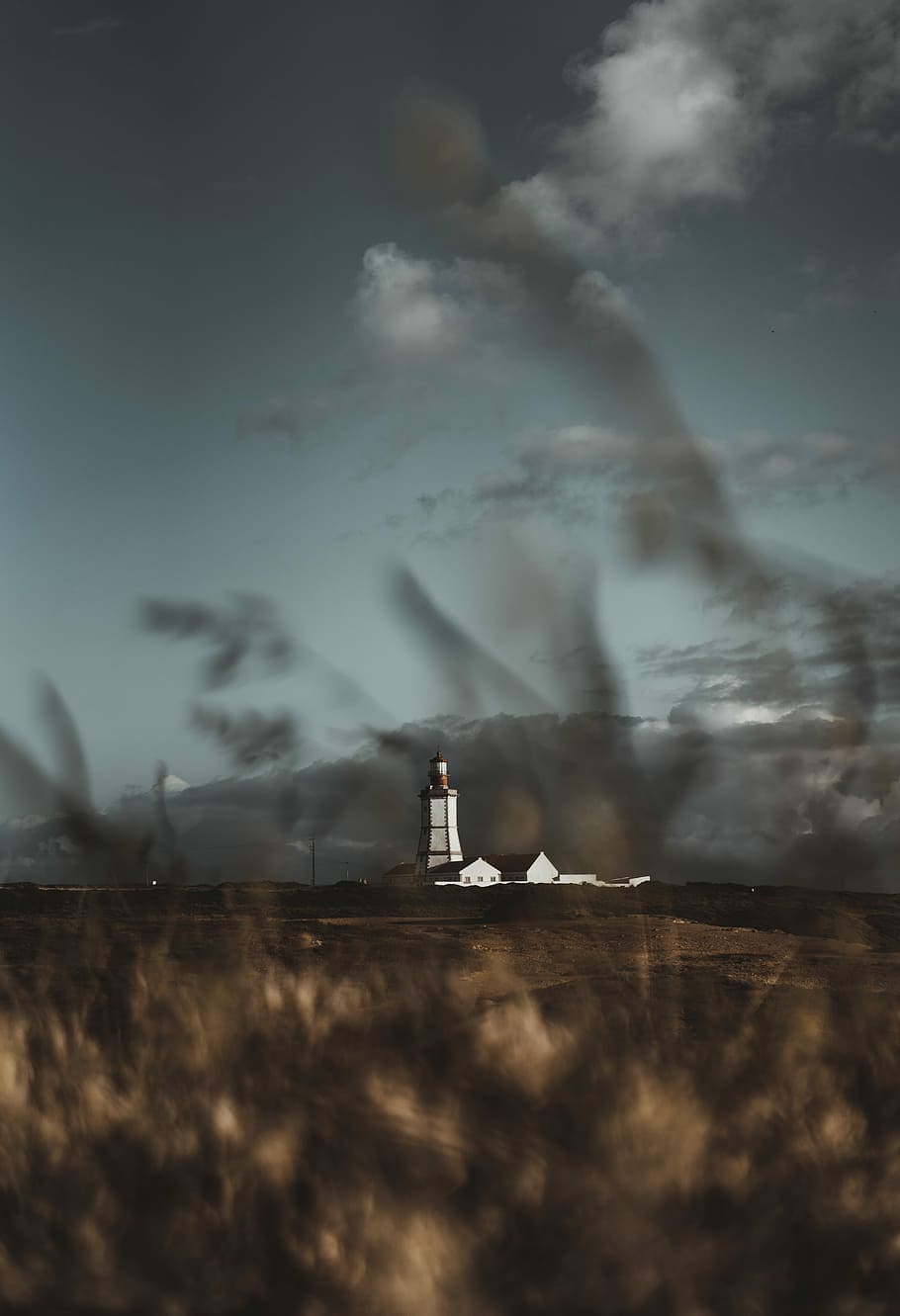 lighthouse and houses, white lighthouse, cloud, sky, grass, field HD wallpaper