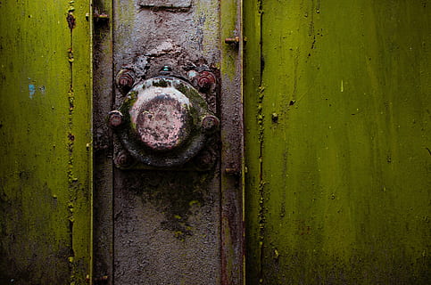 old, rust, door, lock, green, paint, metal, rusty, no people HD wallpaper