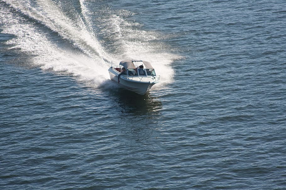 Boating, River, View, Relaxing, Water, activities, water sport HD wallpaper