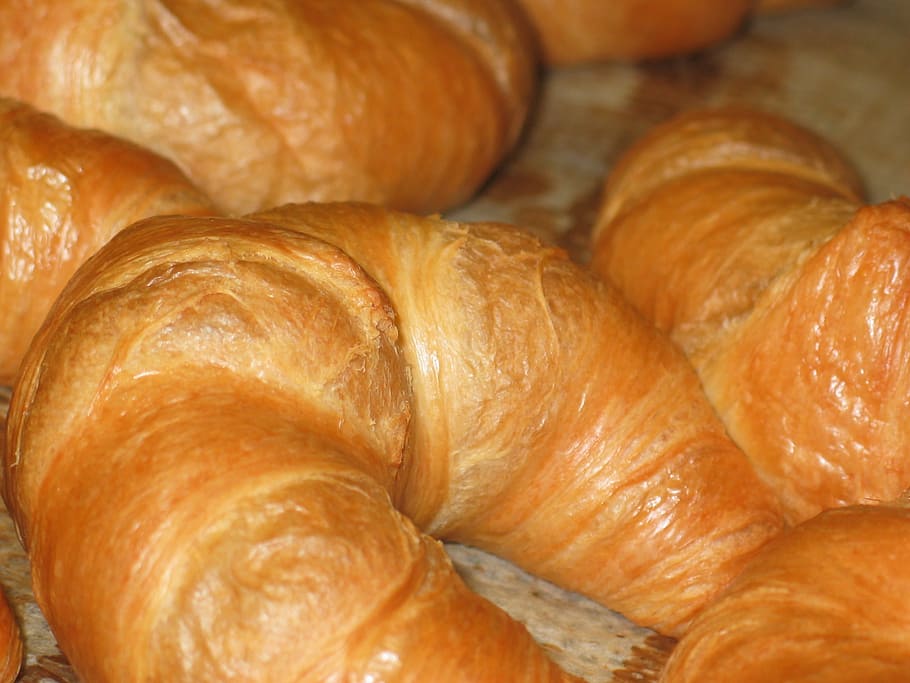 croissant, baked goods, french, france, eat, breakfast, food, HD wallpaper
