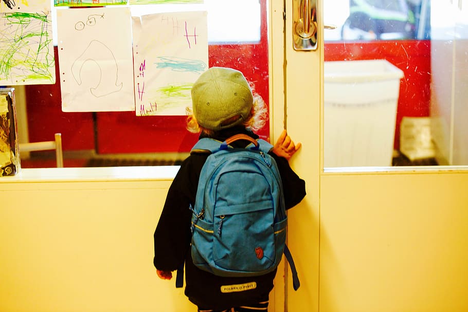 boy standing near door, entry to school, schoolboy, primary school, HD wallpaper