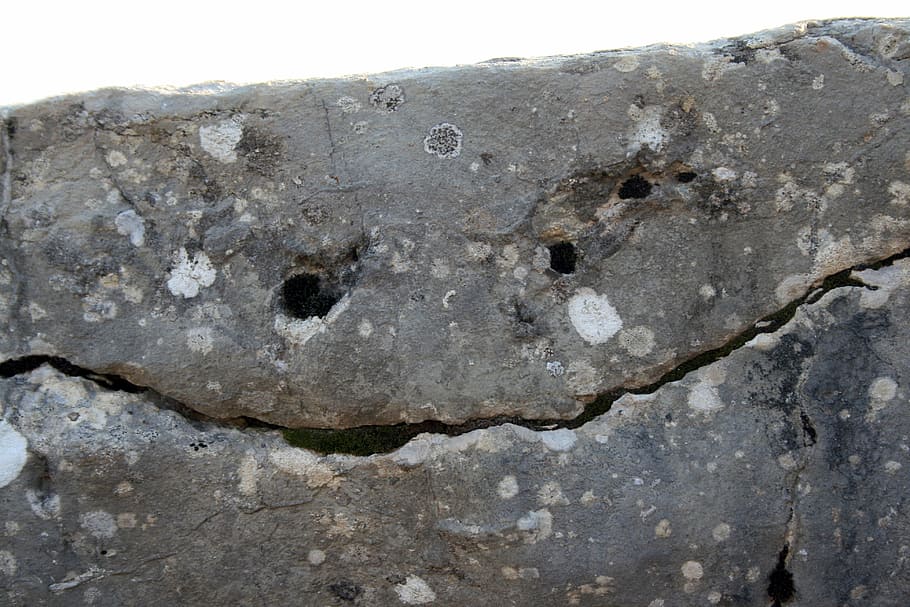 smiley, stone, laugh, funny, old, no people, textured, day HD wallpaper