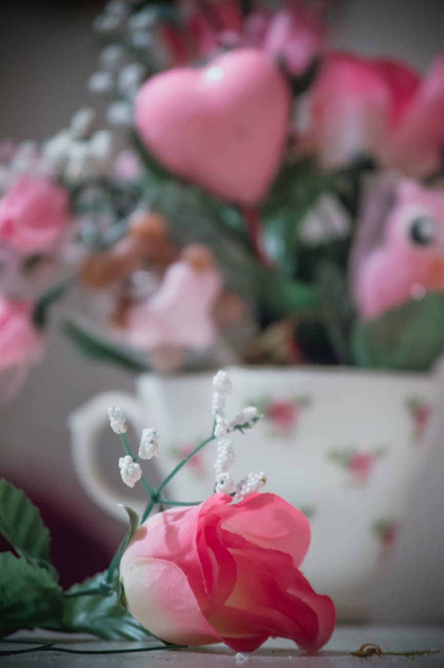 HD wallpaper: valentine, flowers, heart, love, floral, romantic, pink, rose  | Wallpaper Flare