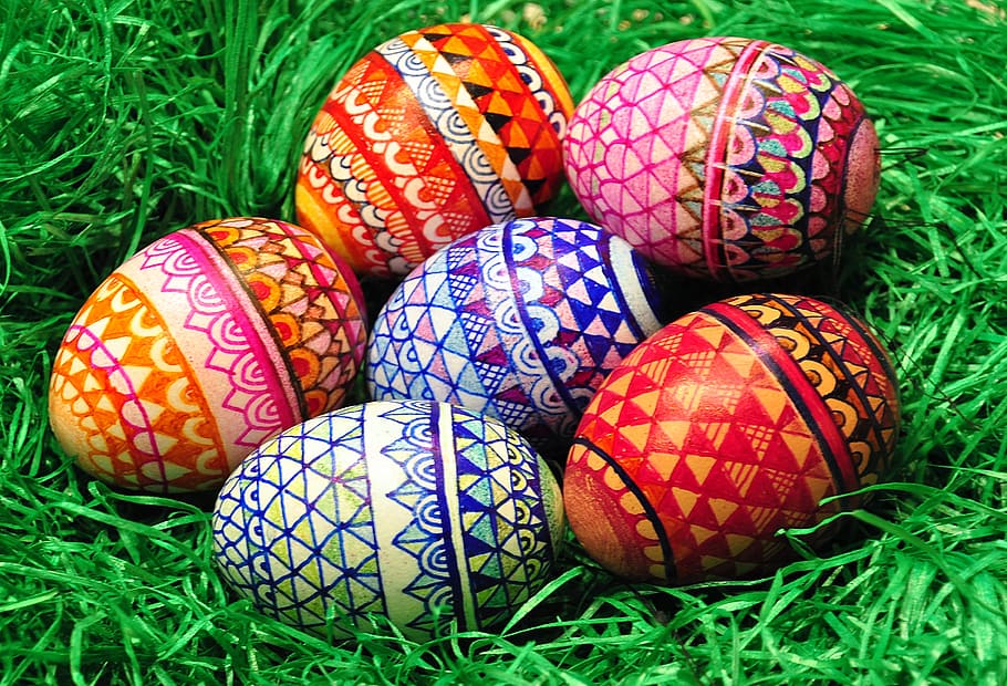 six assorted-color polished eggs on green grass, easter, easter eggs HD wallpaper