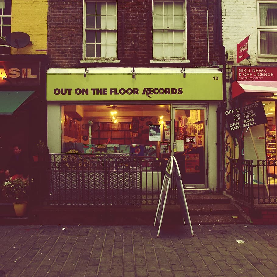 shop, records, vintage, grunge, urban, street, london, england, HD wallpaper