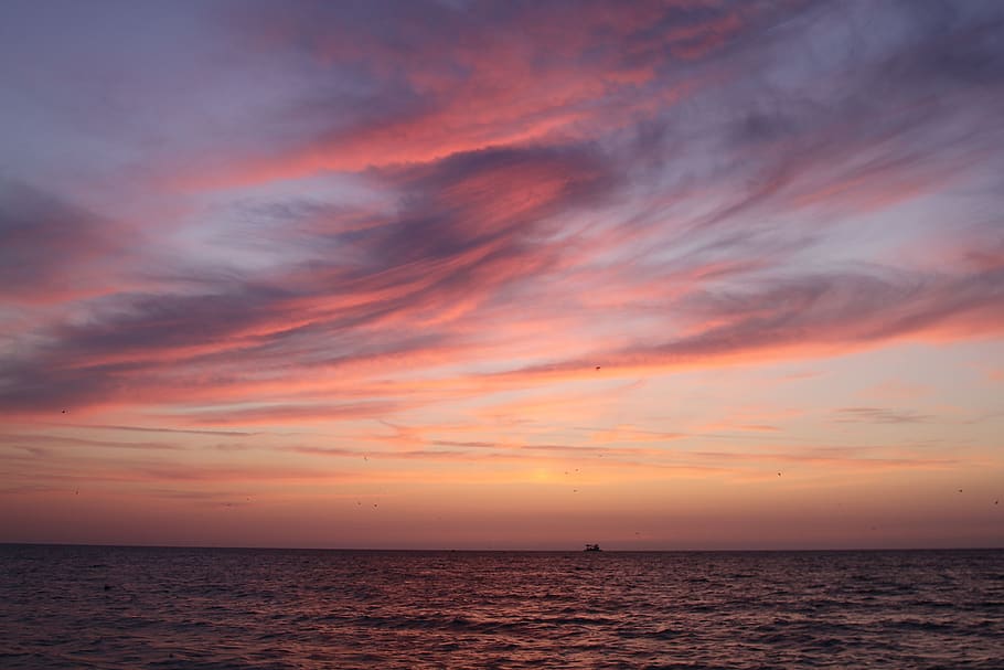 sunset, dawn, twilight, sea, sky, water, cloud - sky, beauty in nature HD wallpaper