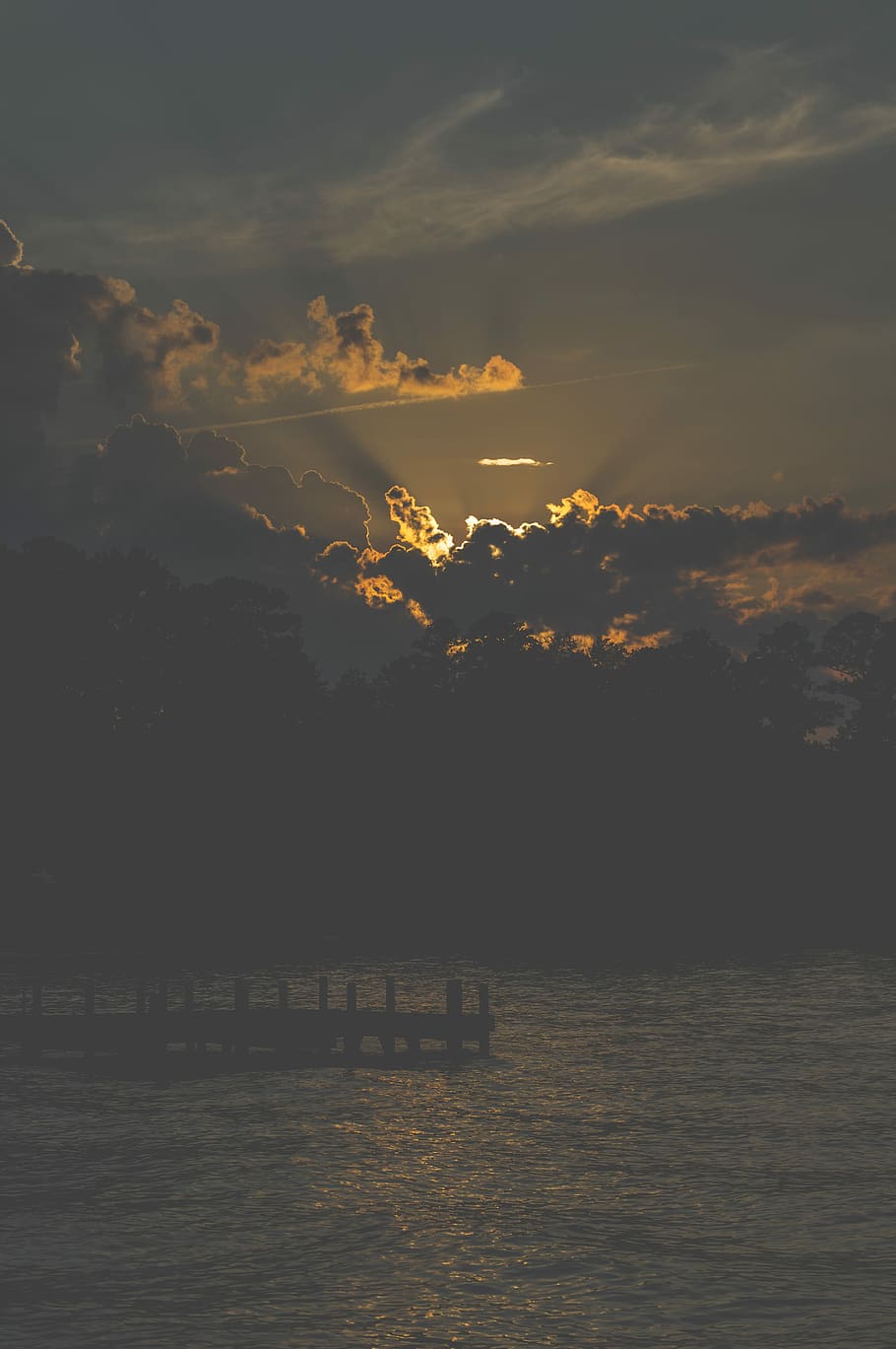silhouette of dock during sunrise, brown dock at golden hour HD wallpaper