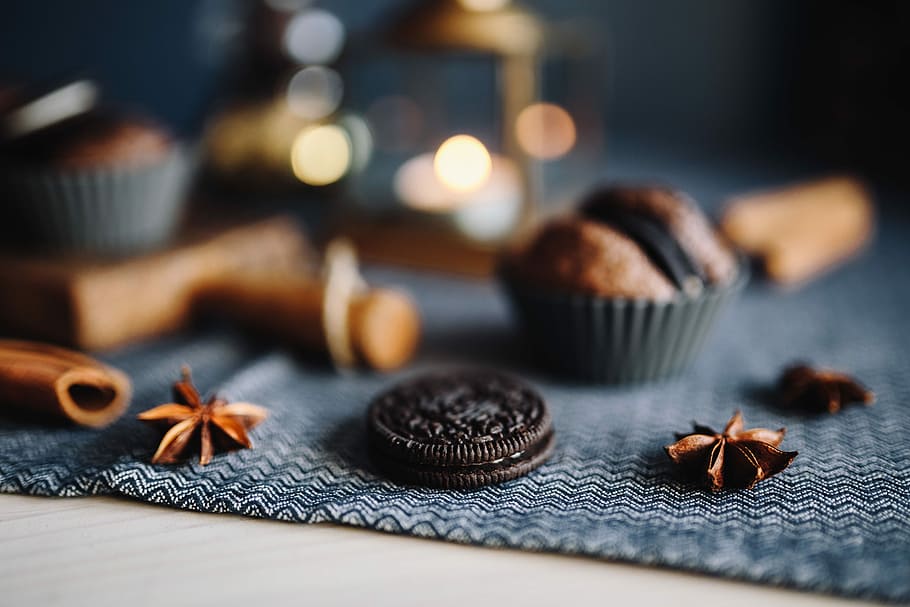Oreo Muffins, cup, cake, food, homemade, cook, delicious, bakery HD wallpaper