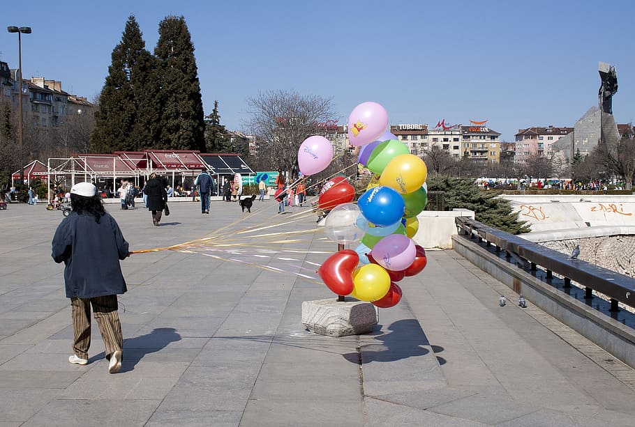sofia, balloons, wind, road, city, architecture, building exterior HD wallpaper