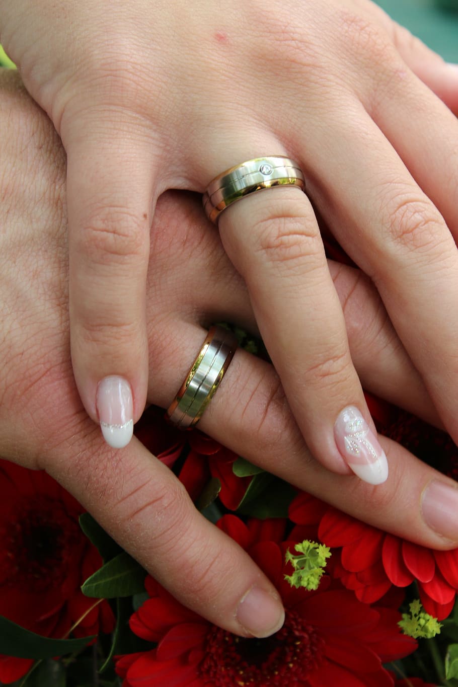 ring, hand, wedding, love, marriage, woman, fingernails, hands HD wallpaper