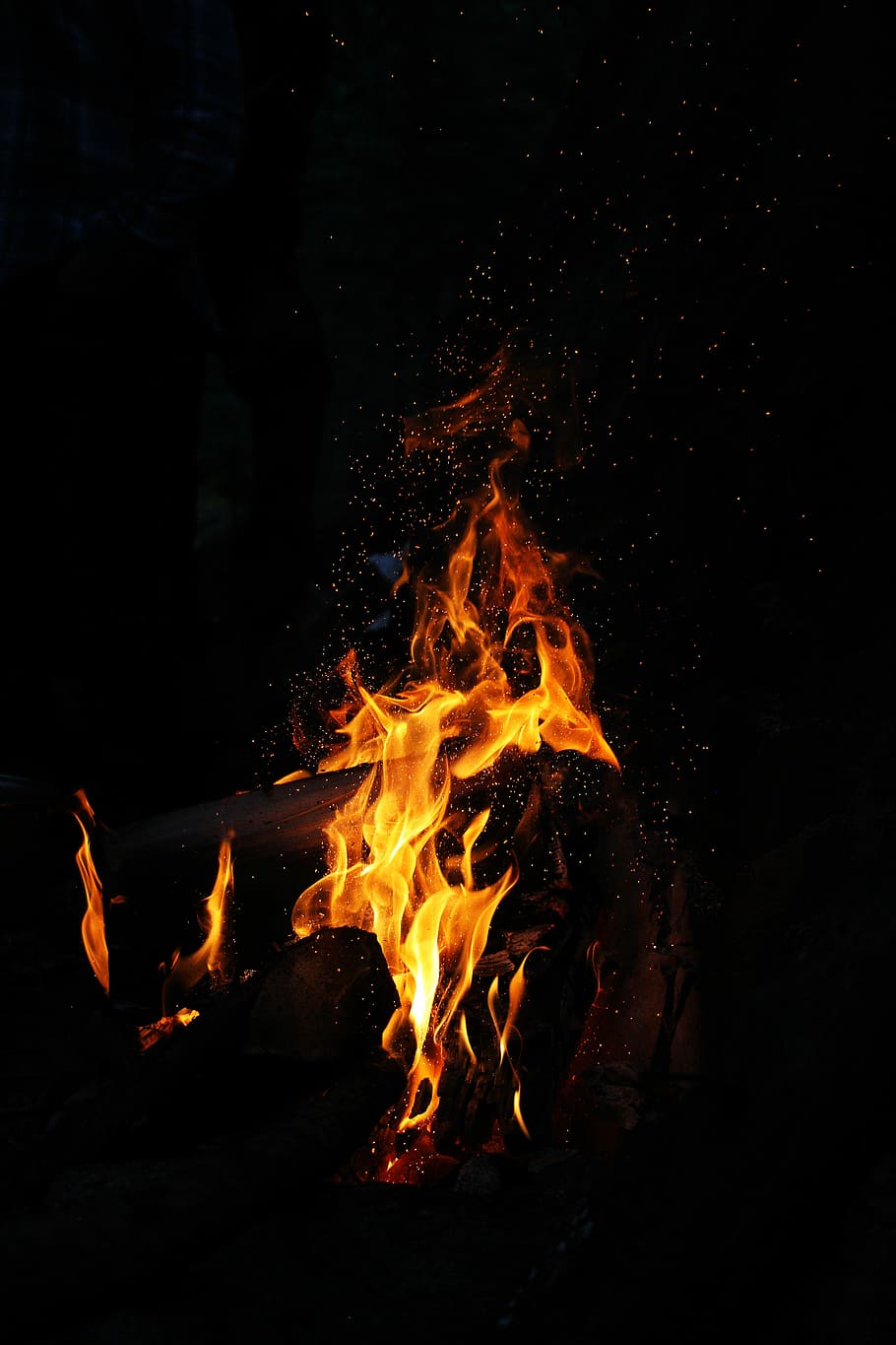 bonfire, bonfire at night, spark, flame, nature, wilderness, heat - temperature HD wallpaper