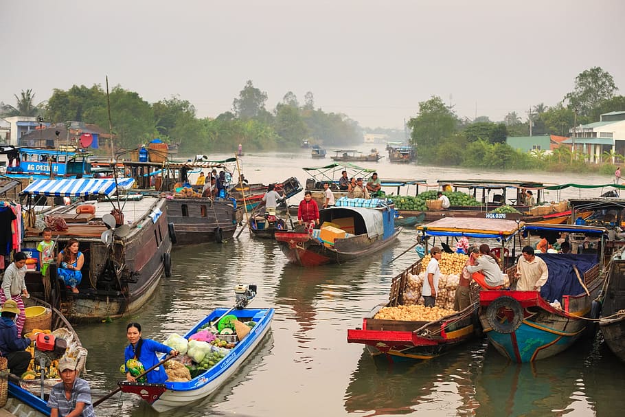 group of people inside boats during daytime, floating market, HD wallpaper