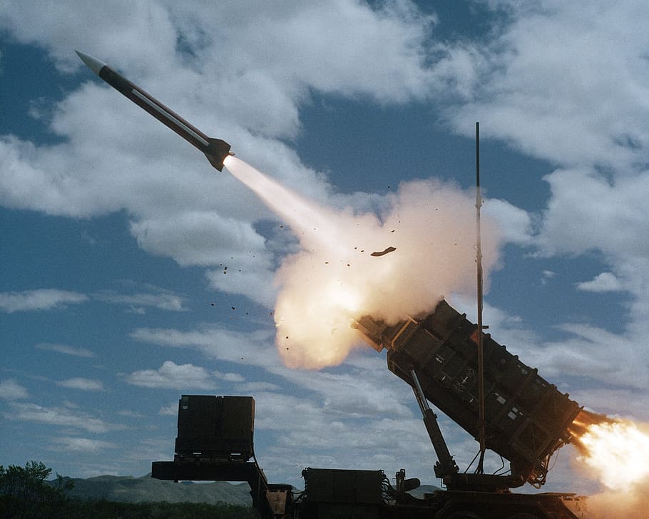 aerial photography of rocket launching during daytime, weapon HD wallpaper