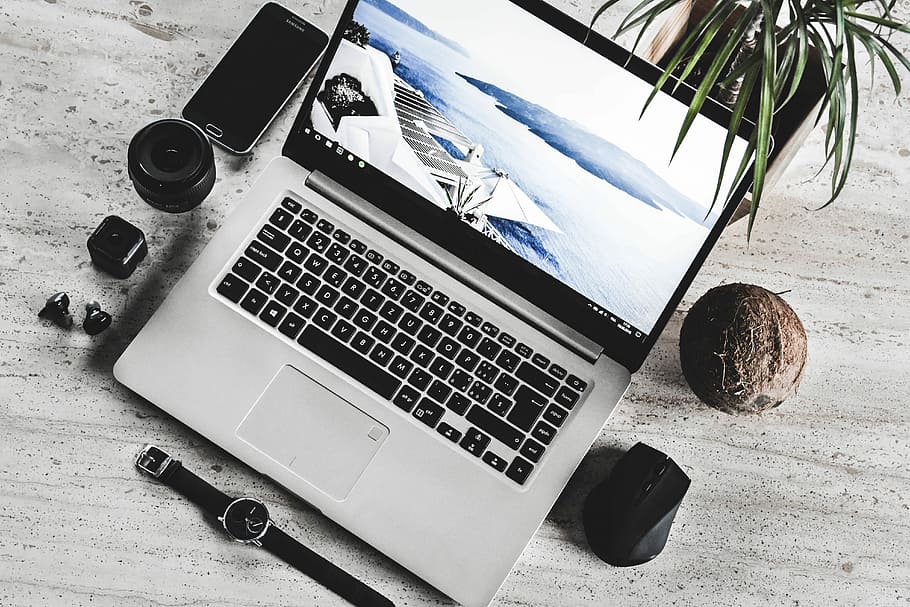 MacBook Pro near electronic gadgets, flat lay photography of MacBook HD wallpaper