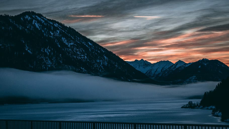 mountain at sunset, landscape photography of mountain alps, mountain range HD wallpaper