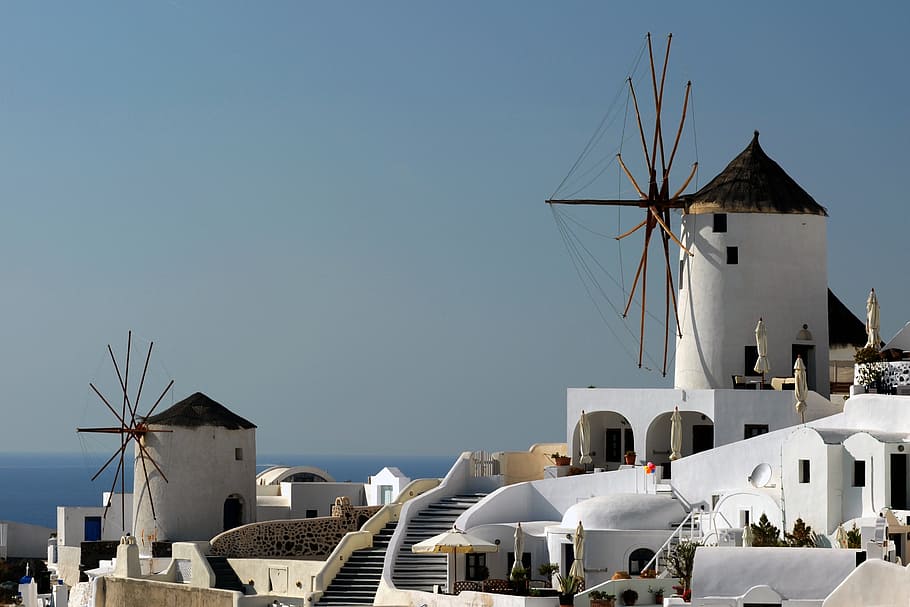 white painted buildings with windmill under blue sky at daytime, HD wallpaper