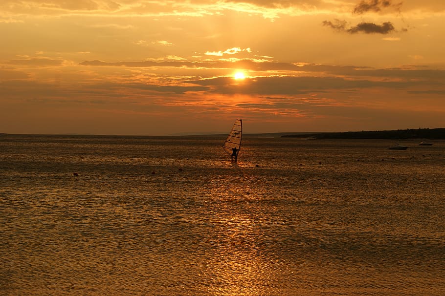 sunset, surfer, sea, summer, sky, water, orange color, beauty in nature HD wallpaper