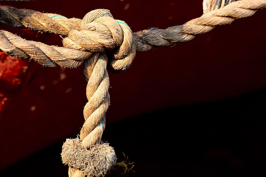 closeup photo of tied brown rope, photo of knotted rope during daytime HD wallpaper