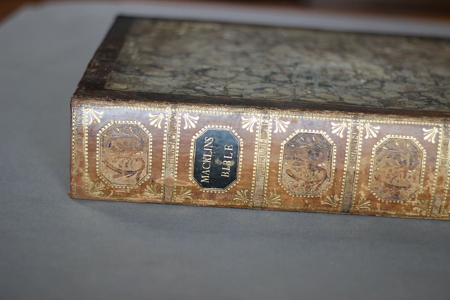 bible, paper, binding, old book, close-up, indoors, no people HD wallpaper