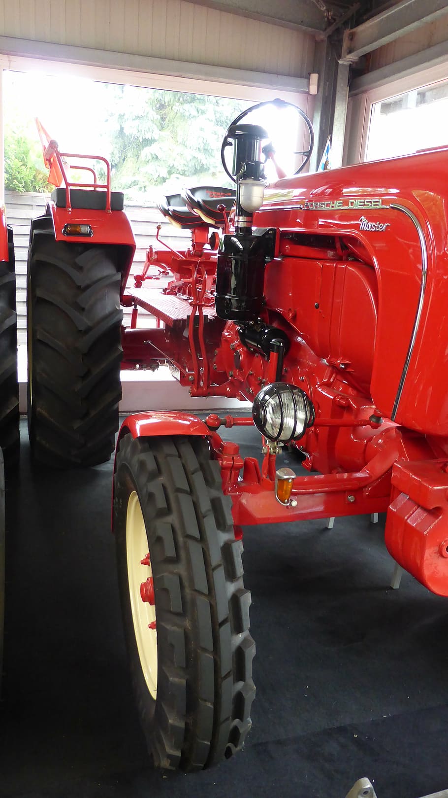 tractor, porsche, red nose, oldtimer, agriculture, paint, restored HD wallpaper