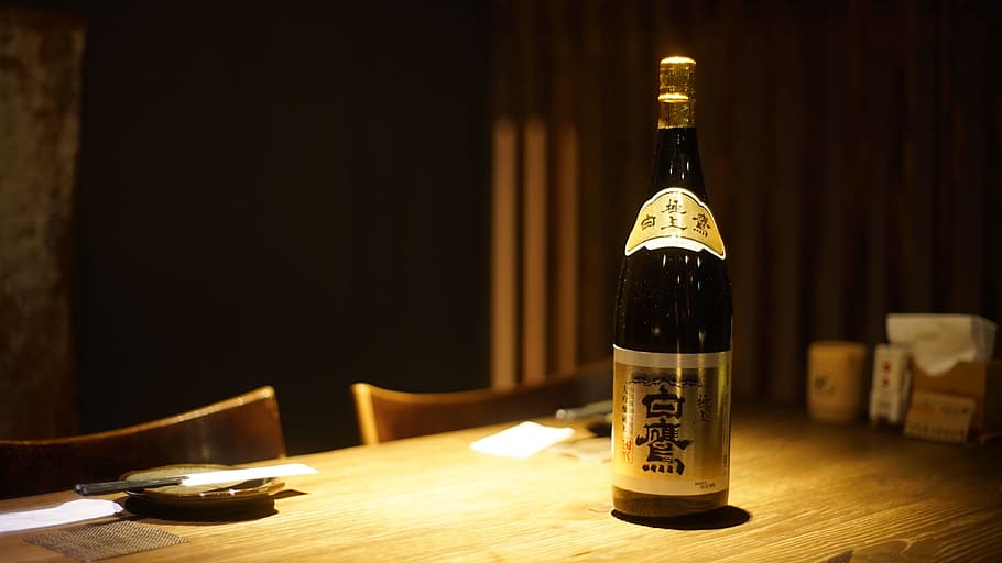 low-light photo of bottle on brown table, Sake, Japan, Cuisine, HD wallpaper