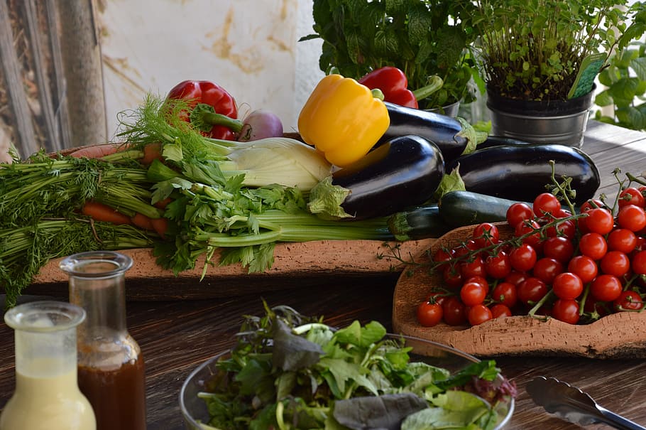 Vegetables, Tomatoes, Eggplant, Dressing, eat, nutrition, frisch HD wallpaper