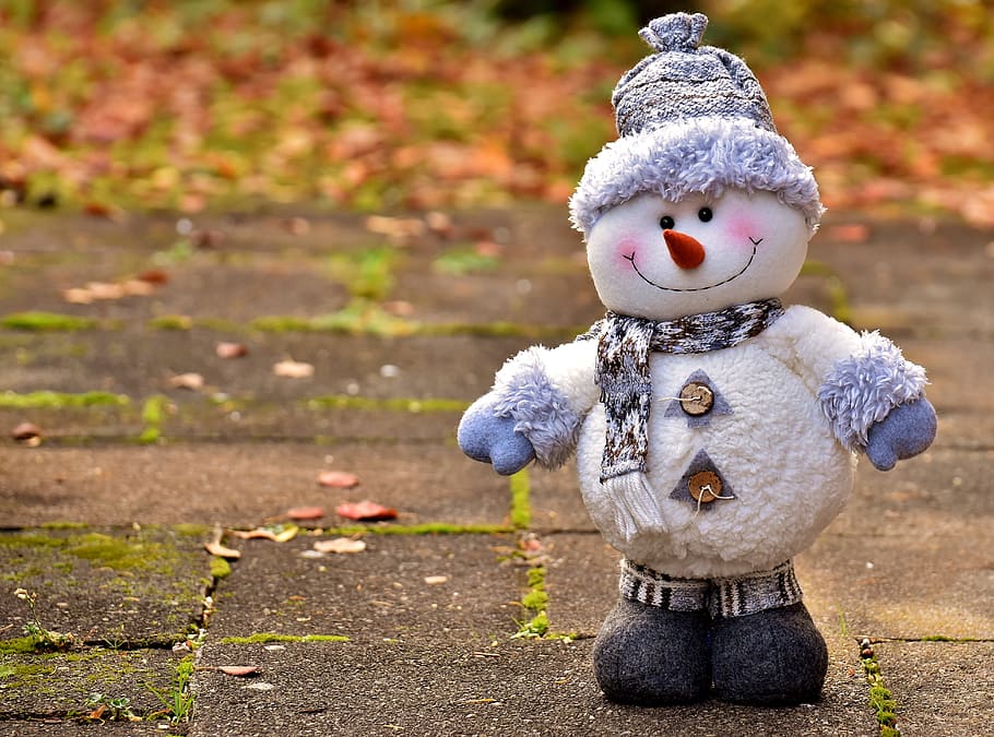 white snowman during daytime, snow man, figure, christmas, decoration HD wallpaper
