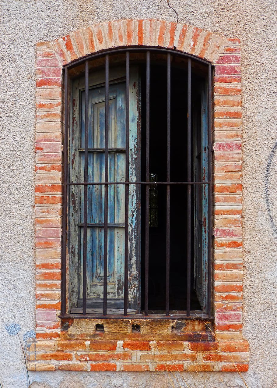 window, bricks, abandoned, balusters, architecture, old, building exterior HD wallpaper