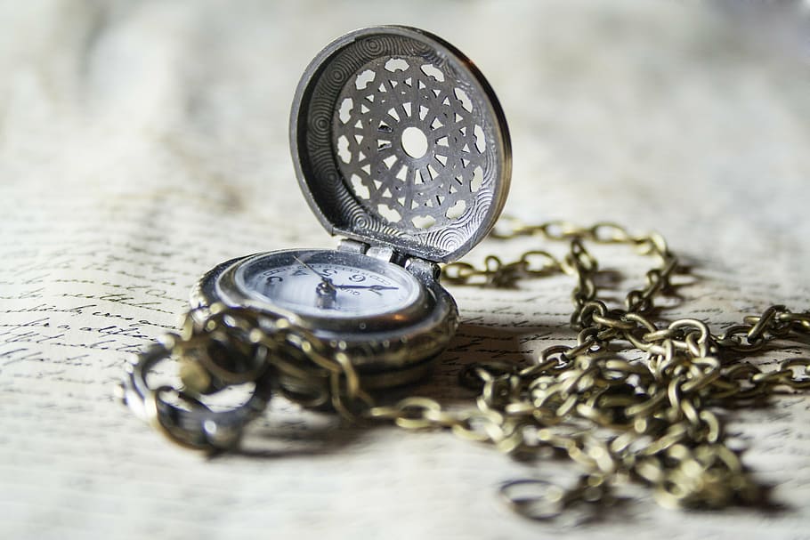 macro shot of pocket watch, clock, time, old, antique, font HD wallpaper