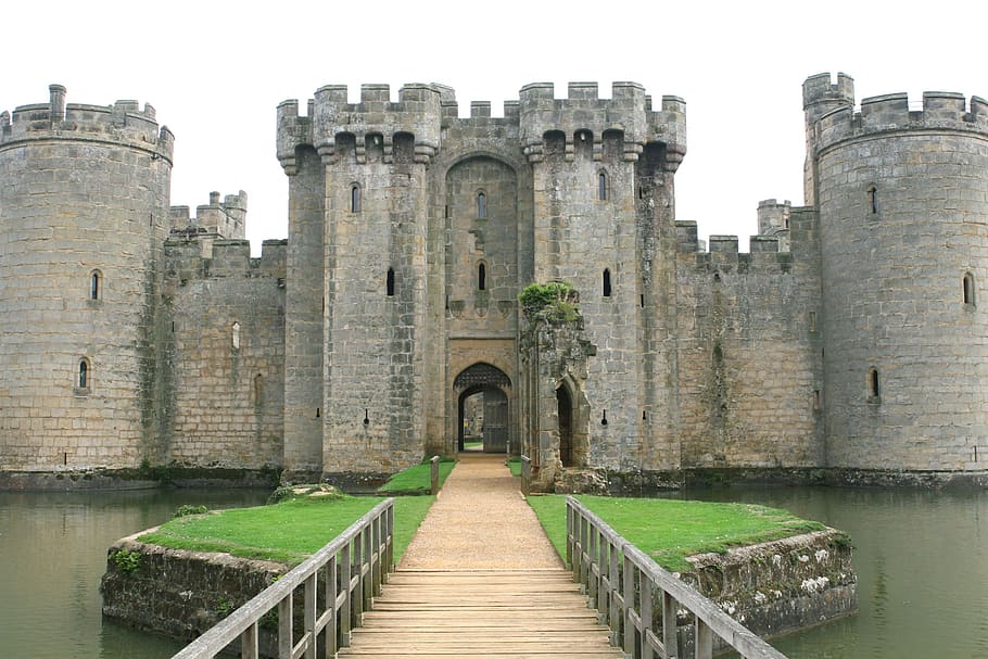 castle near pond body of water under clear sky during daytime, HD wallpaper