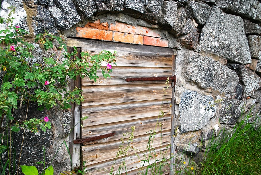 door, stone, basement, grey, brown, green, built structure HD wallpaper