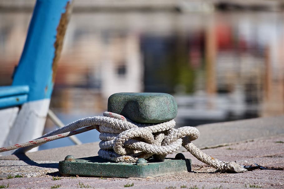 gray rope, bitta, top, jetty, sea, maritime, boat, waters, boats HD wallpaper